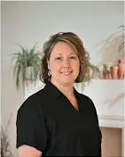 Corinne Jones, LCSW, licensed clinical social worker specializing in grief and life transitions